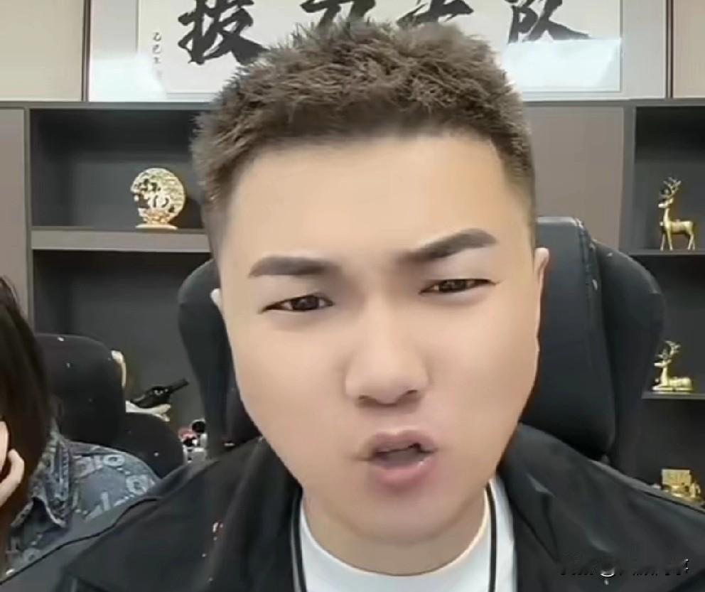 阿宇盘点离婚网红，怀疑方丈杜凤假离婚！刘大美和她老