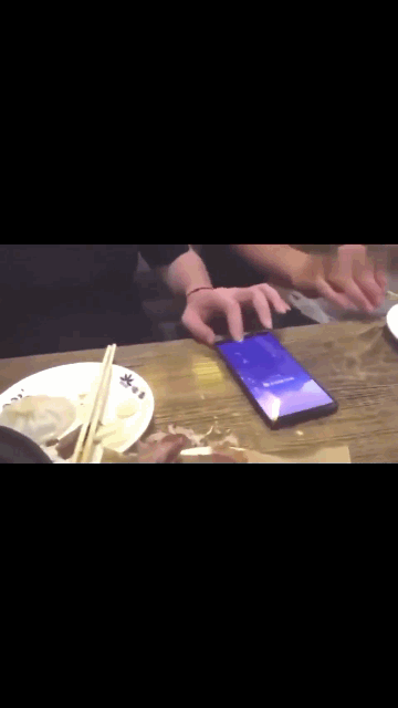 还很这小子反应快，不然可就有好戏看了[呲牙笑]