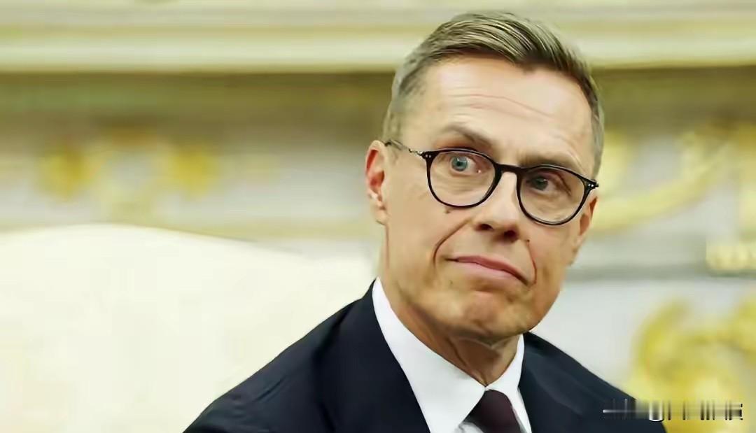 证实了，芬兰总统曝光美国内幕！芬兰总统当众揭短，自家买的战斗机，不用美国点头