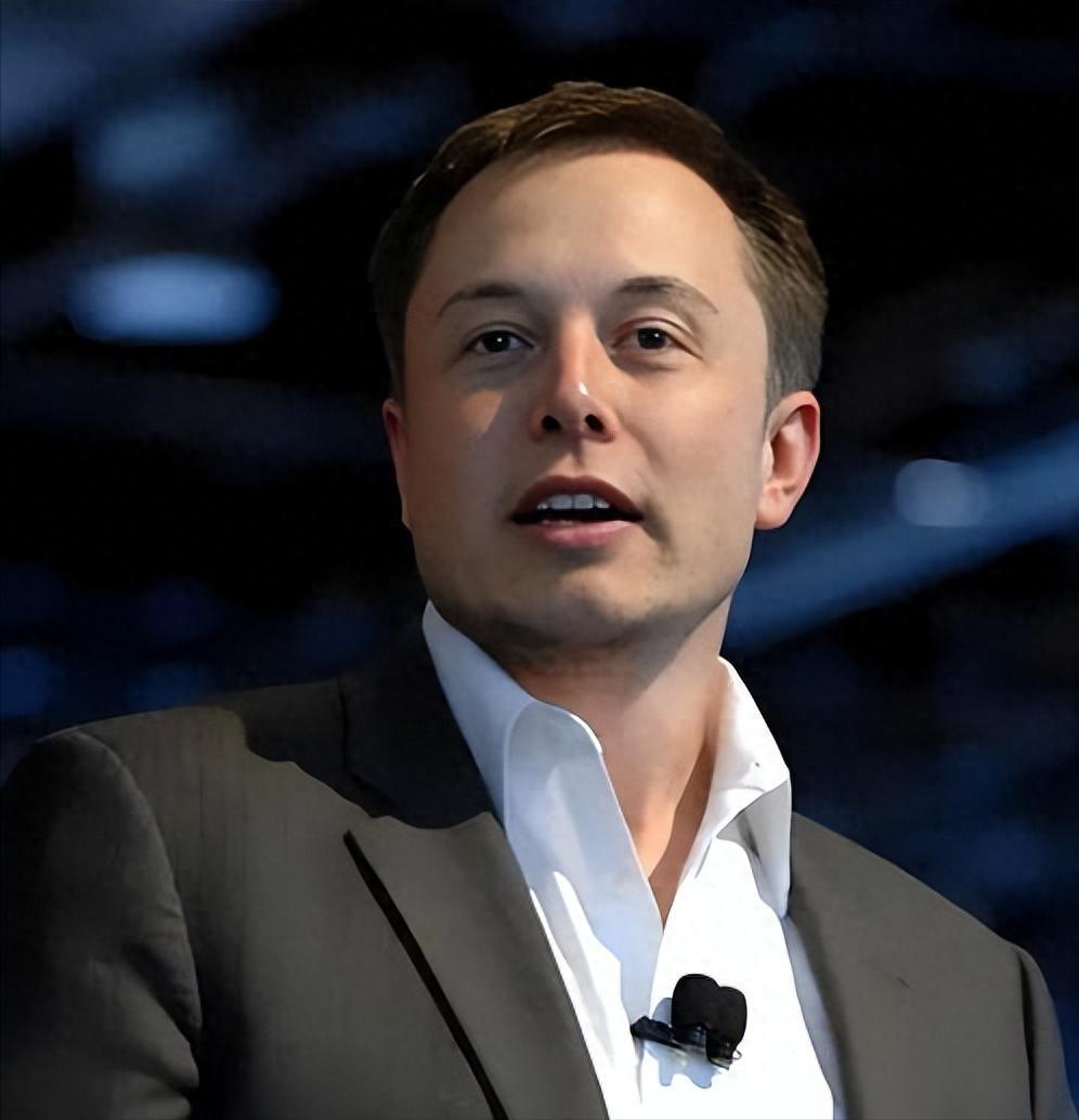 马斯克预言成真！全球争抢的不是芯片，而是中国20万一台的变压器！ 随着AI、