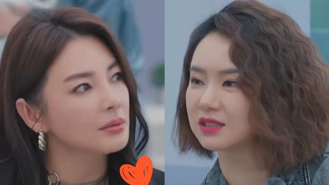 一档节目中，戚薇问张雨绮，“两个孩子几岁了？”张雨绮说“快6岁了。”​戚薇又问