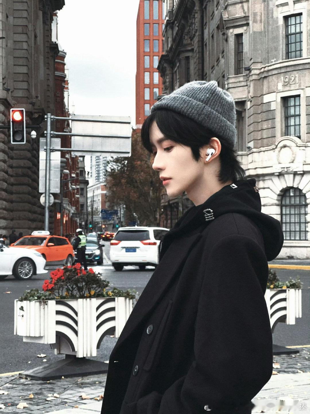 ⭐⭐“你要像蝴蝶一样自由飞翔不被定义”youhavetoflyl