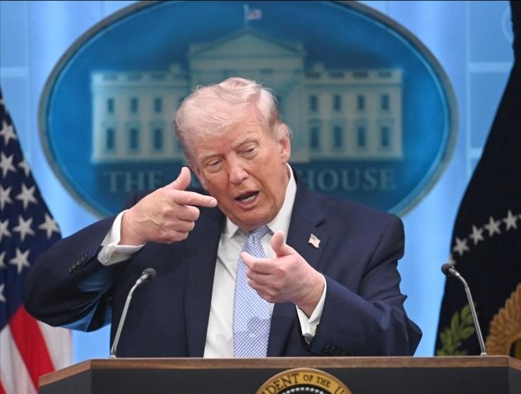 特朗普到底给中国和世界带来的什么呢？在中国，吃到最大一波经济红利和社会红利的那