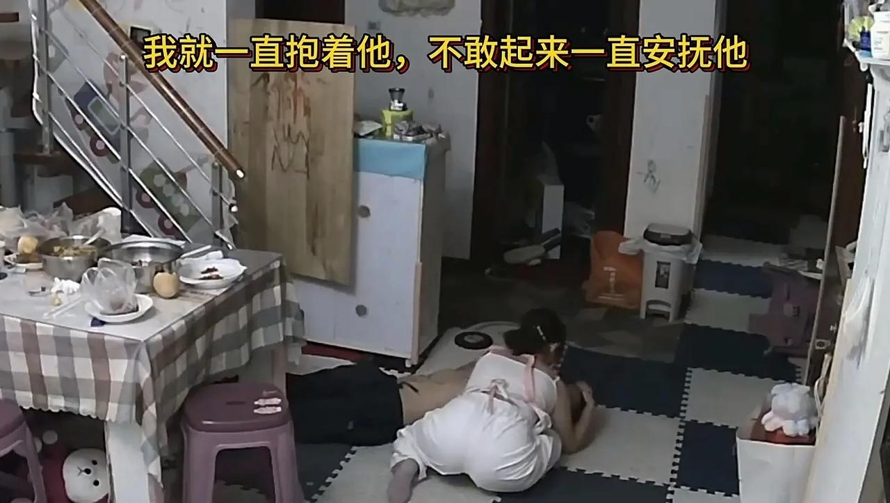 我决定以后每年都要进行一次体检，实在太可怕了，一家人正常吃着饭，男的突然就倒下了
