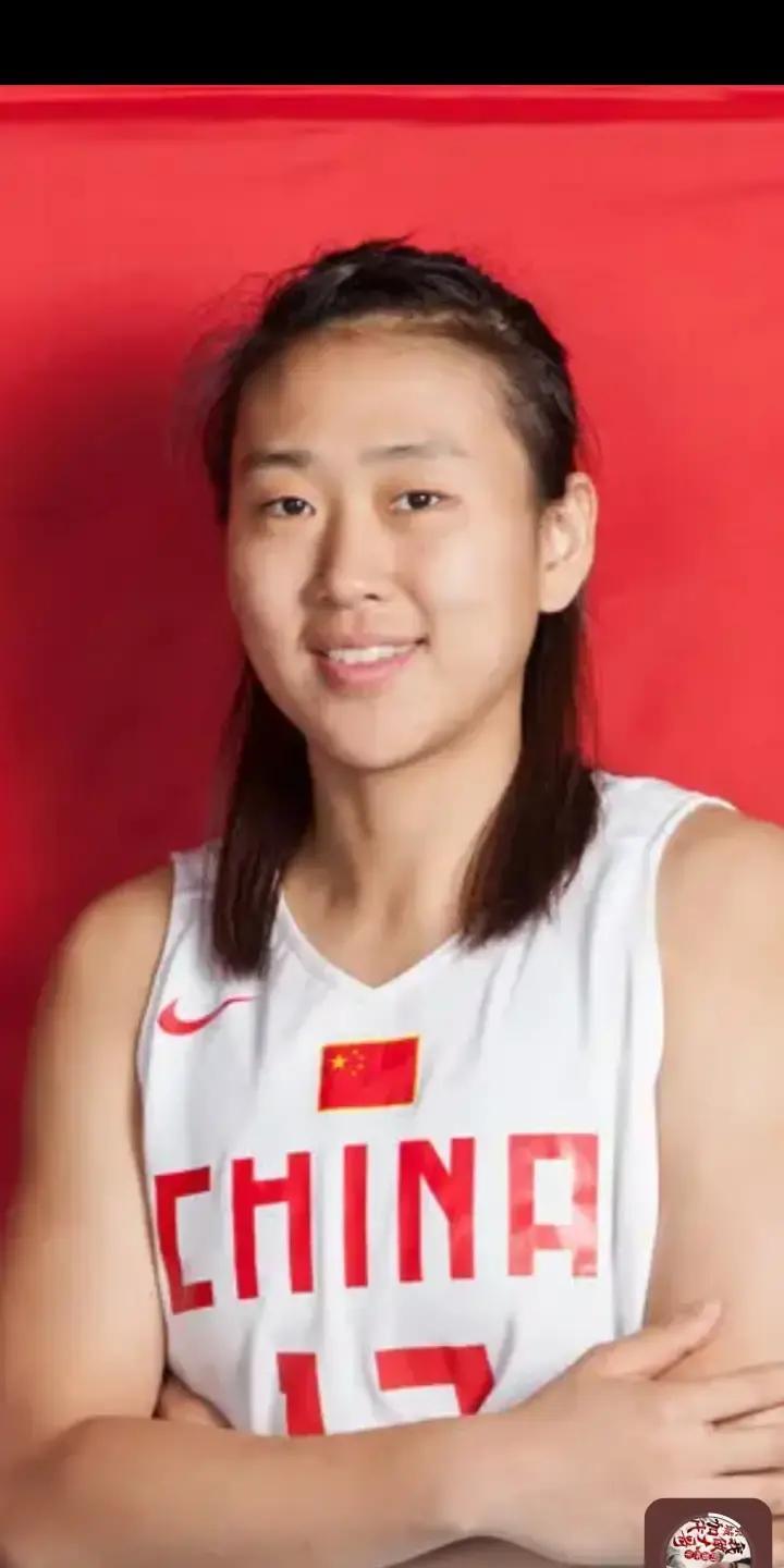 不上王牌，照样屠杀28分。韩旭18分9板，李梦22分轻松收工。坎贝奇轮休，