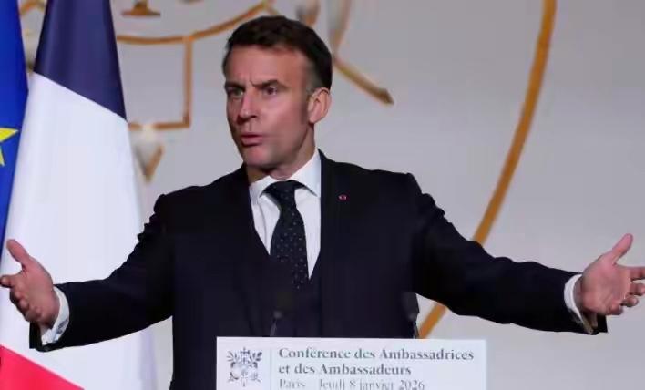 法国要退出北约，先下手为强1月9日，法国国民议会副主席克莱门斯·盖特在社交媒