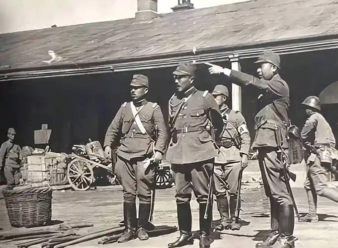 70万关东军为什么只剩下3万人活着回来？1945年8月8日，苏联对日宣战，1