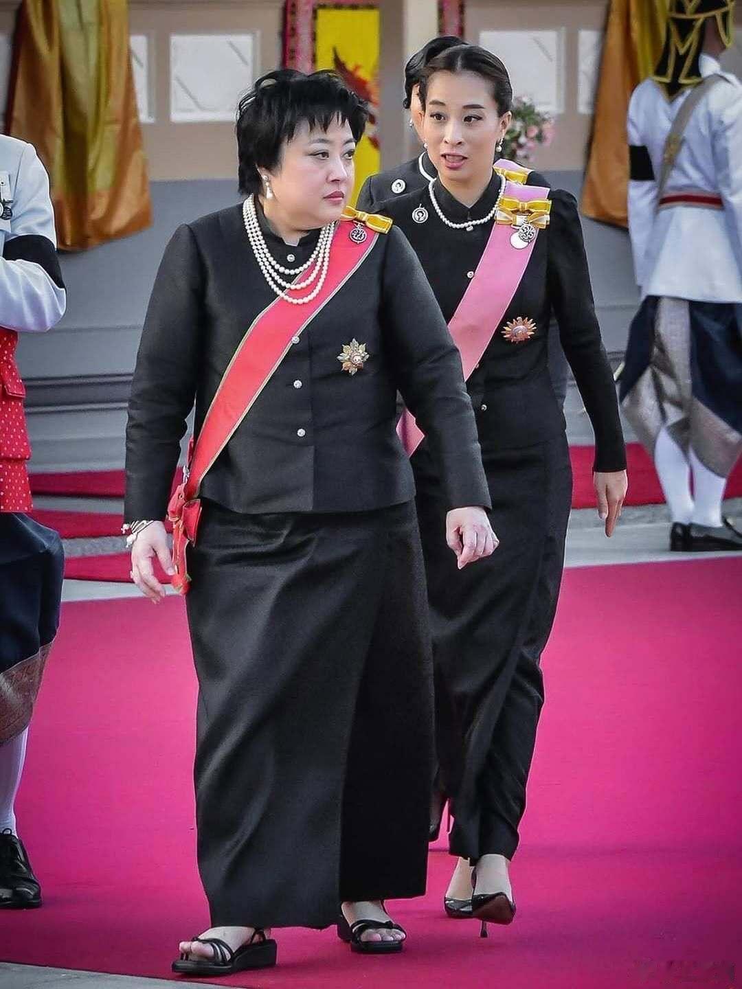 泰国王室🇹🇭希望可怜的母亲颂莎瓦丽王妃永远不要知道女儿已经离开人世的消息泰
