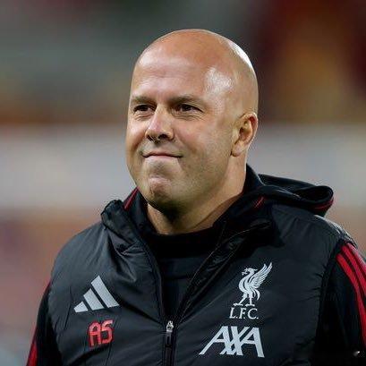 罗马诺透露目前我掌握的信息显示，利物浦高层尚未就换帅事宜做出任何决定。俱乐部管理