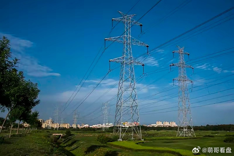 看调整的板块（预计下跌或高位震荡）：电网设备：本周连调，价位偏高，下周主调整。有