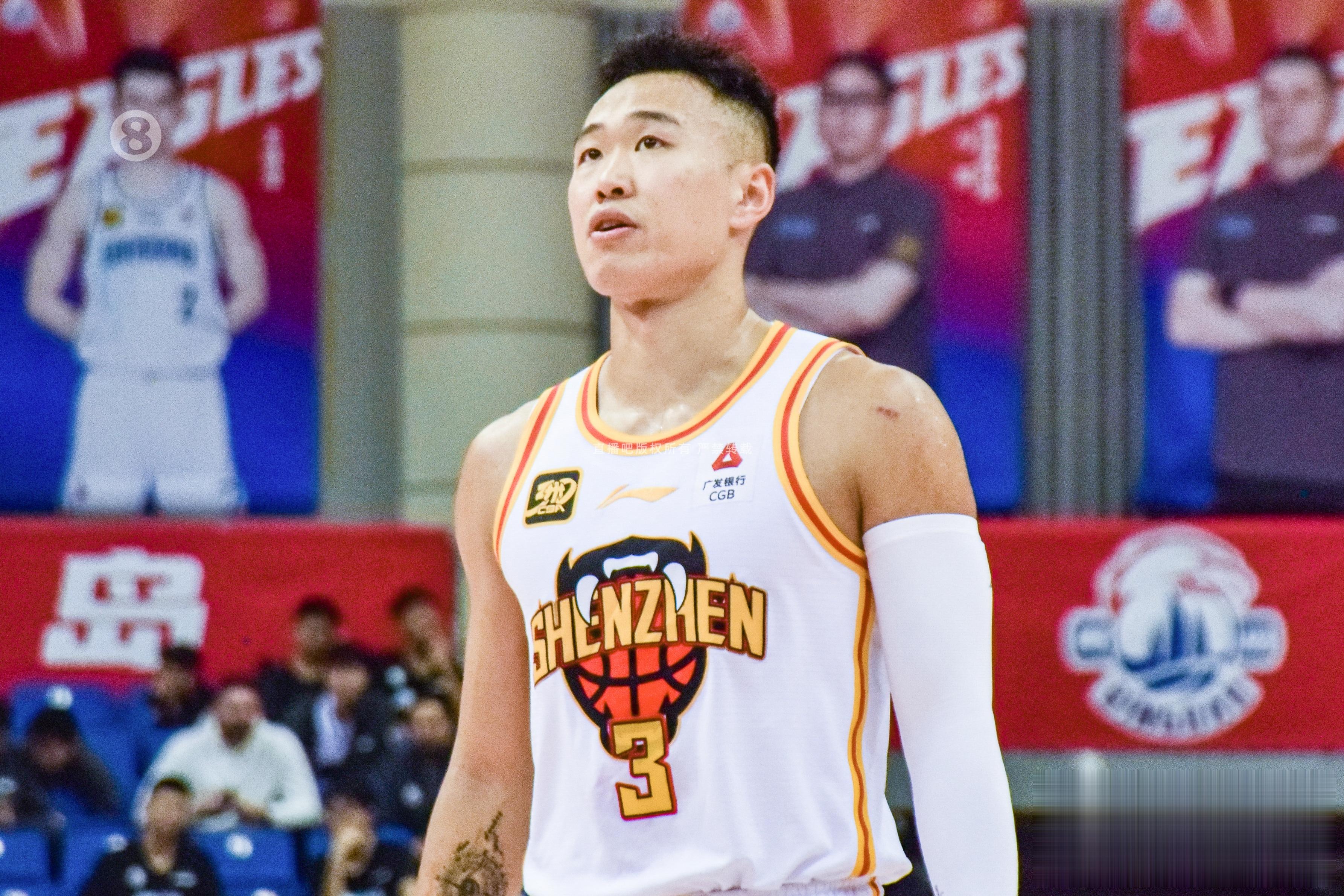 末节被轰16-0! 媒体人: 深圳想多赢球要解决防转换 不然一切白搭