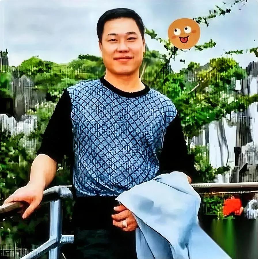 今天翻到桩旧瓜看完真的解气你敢信曾经横着走的公安局副局长，最后死得连个搭