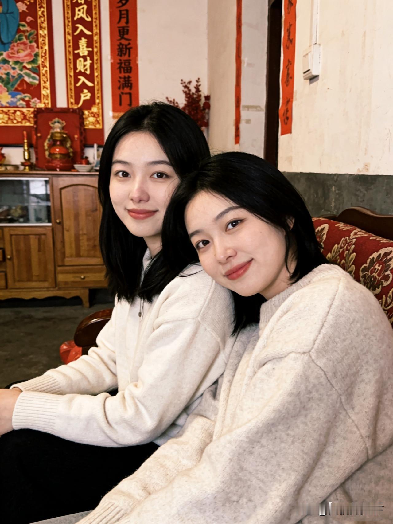 今天正月初二，又到了相亲的好时光。下午表妹跟我聊天说，她大伯家两个女儿，大的虚