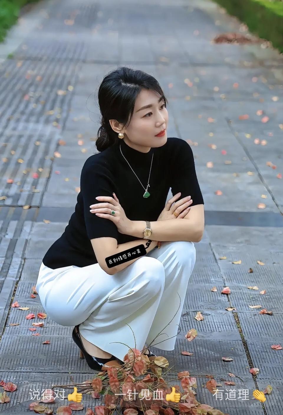 谁懂啊！开心吴女士这阕《虞美人·明月客》，字里行间都是秋愁与天涯意，结果居然被人