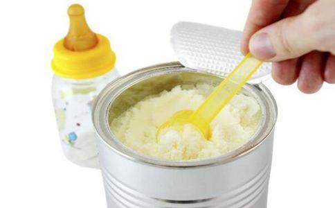 冲奶粉你冲对了吗? 避开这5种误区, 不要再陷进去了