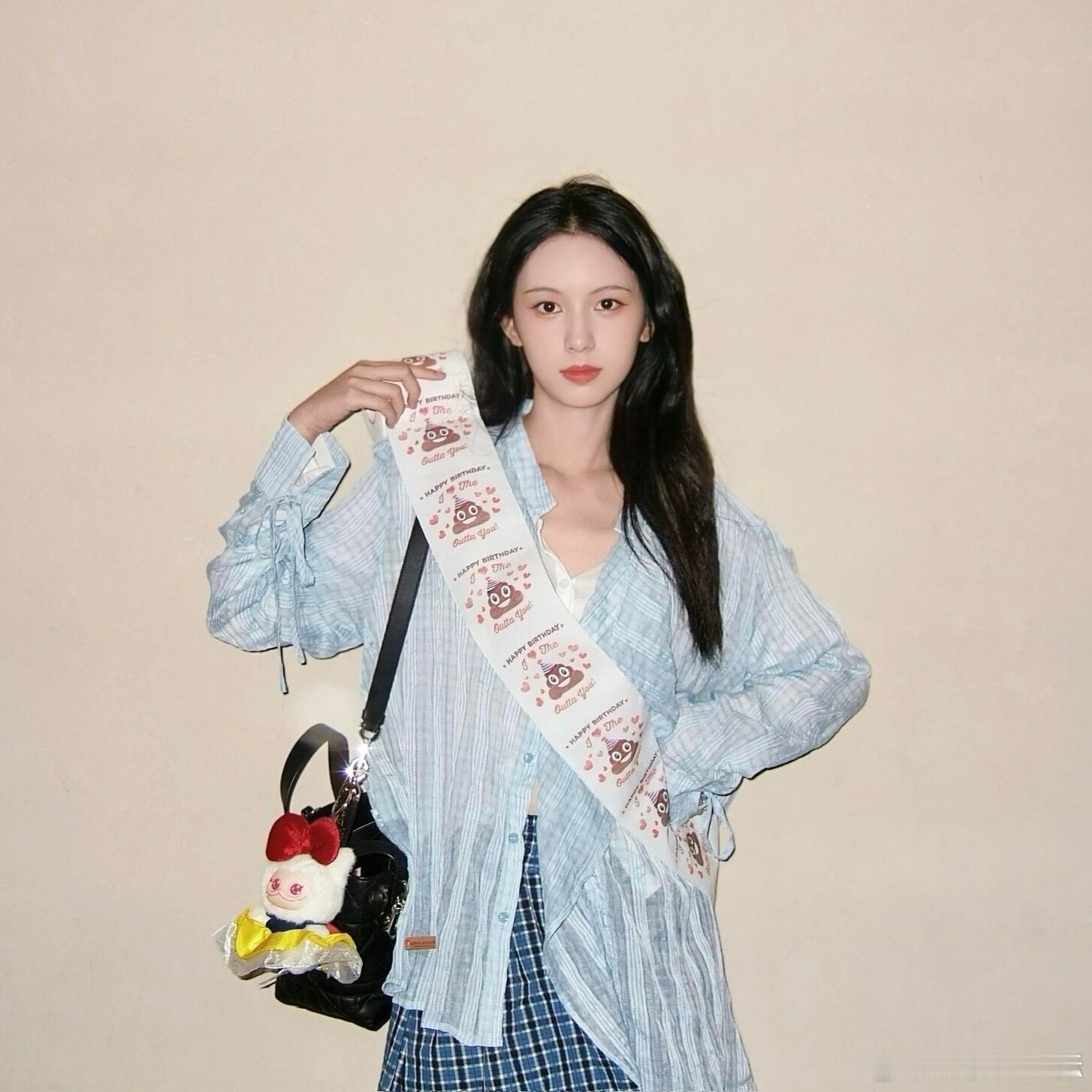 周也，就一直这样美下去​​​