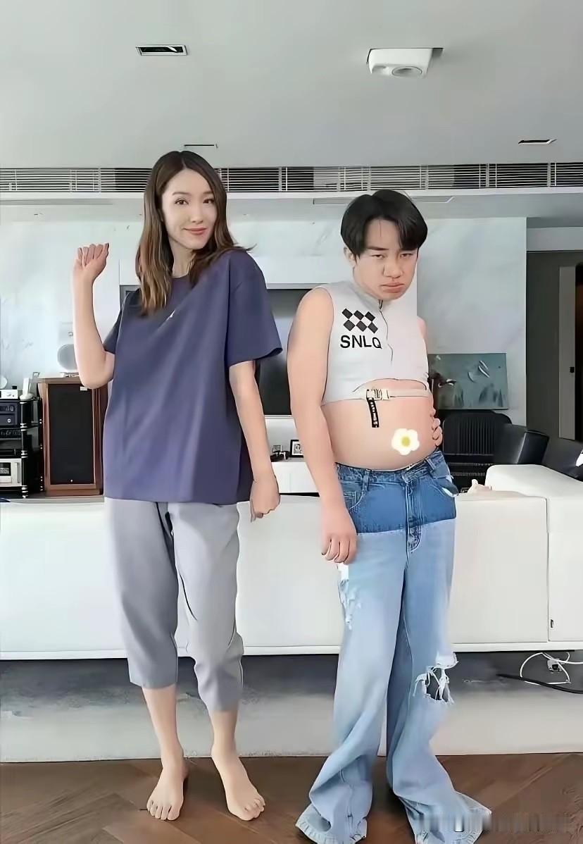 老天呐，追了他们十几年的剧，愣是没看出来他们是两口子！
