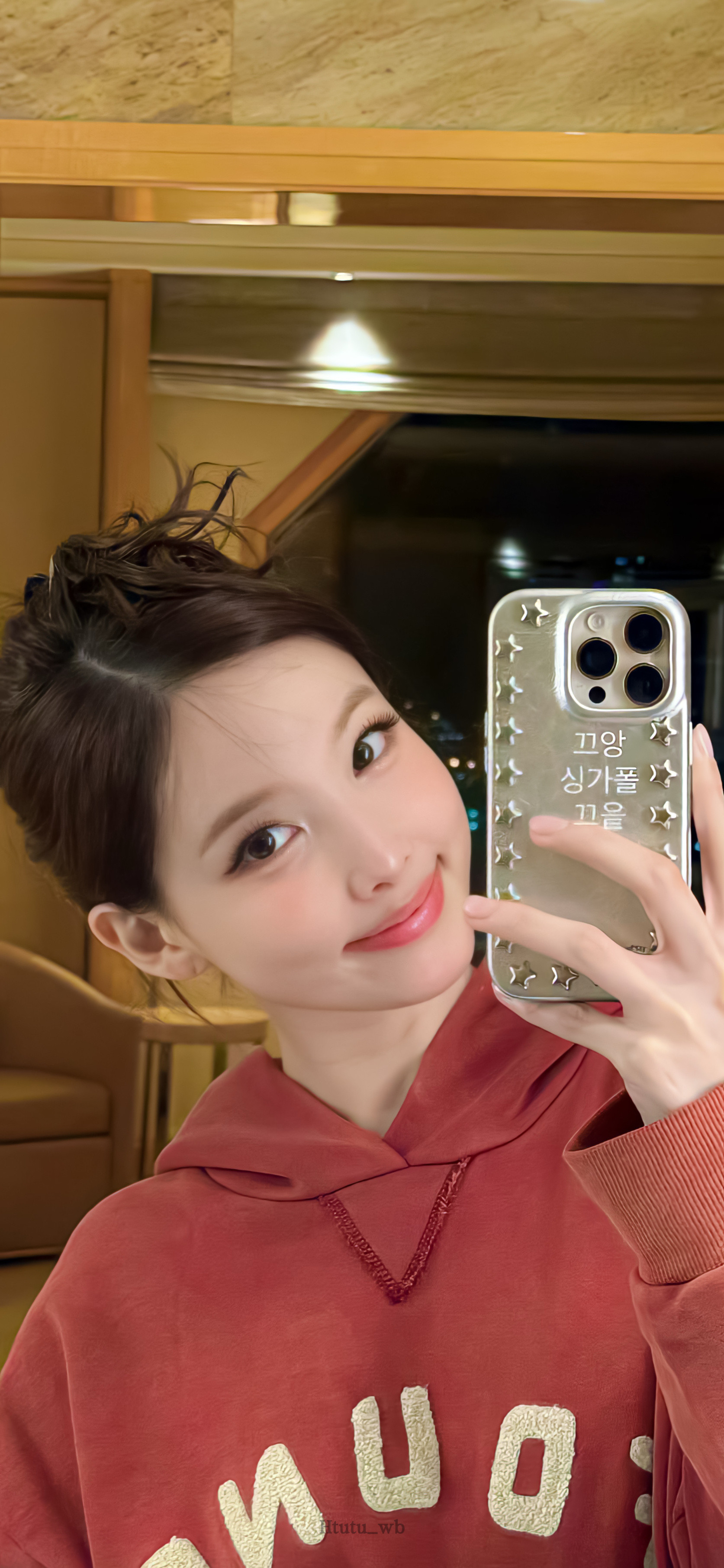 林娜琏𝑵𝒂𝒚𝒆𝒐𝒏壁纸更新啦～🐰🍓🎀​​​