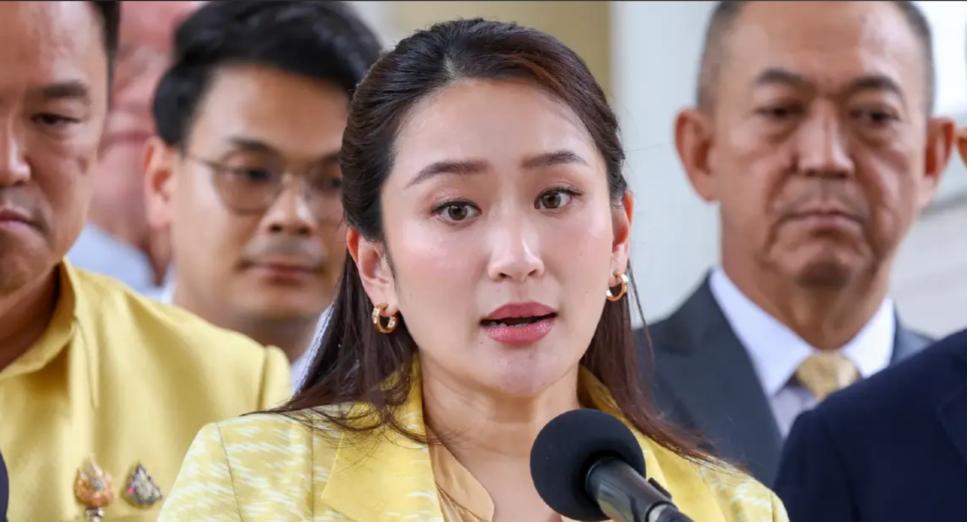 柬埔寨求锤得锤！先得罪了中国，后打泰国的脸，现在好了，中国啥也不做就看着，先让泰