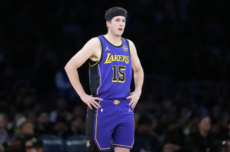 里夫斯和基迪太可惜了，因伤大概率无缘全明星了！1，里夫斯——湖人二当家，场均