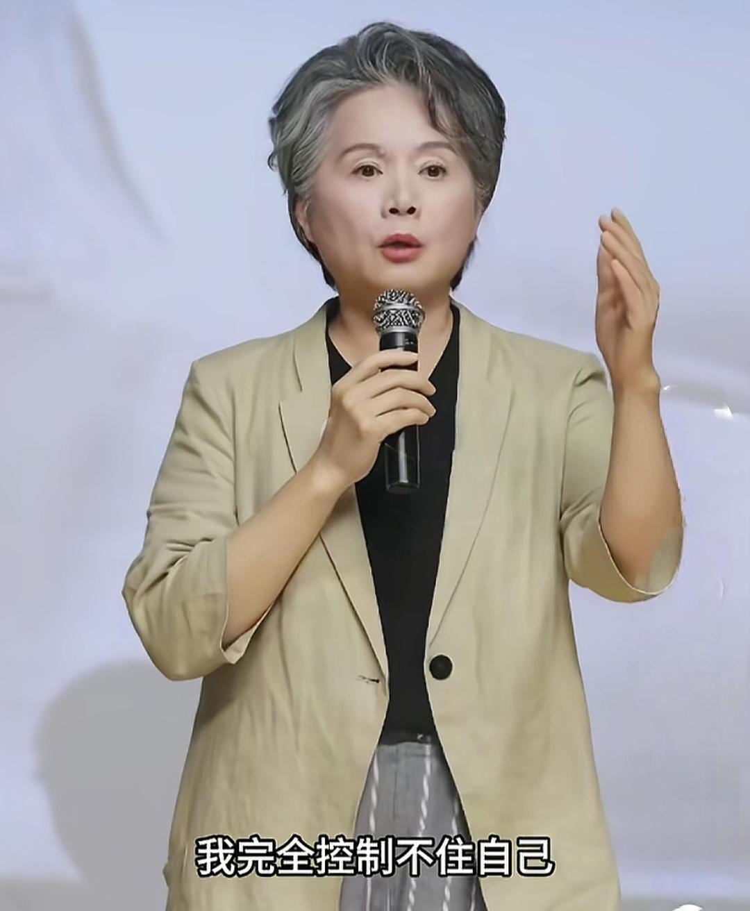 吴冕老师说：“再也不敢跟杨紫合作了，拍《家业》第一次见她双腿发抖紧张的要命。