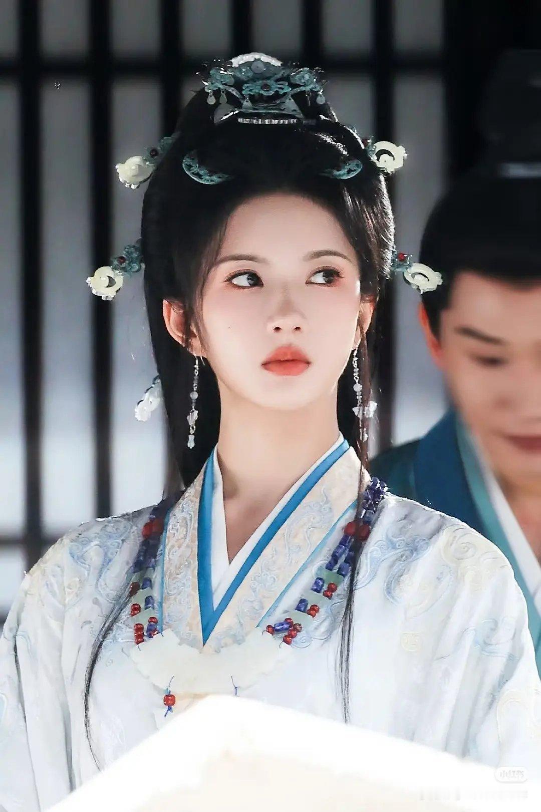 百妖谱是大女主剧？刘些宁接的话算好饼吗？有没有看过漫画的人来说说