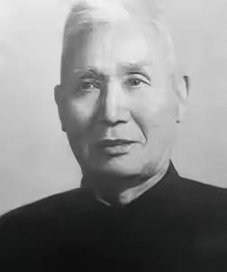 1938年，128师俘获数名日军。下属请示师长王劲哉如何处置。王劲哉没有任何犹豫