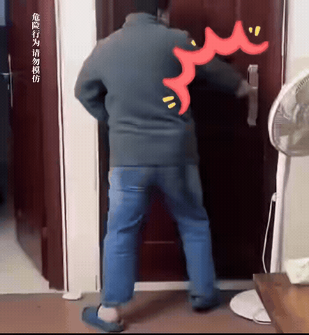 “这父亲太可怕！”1月26日，广东，一男子看见女儿头皮上有头屑，认定女儿是用纸擦