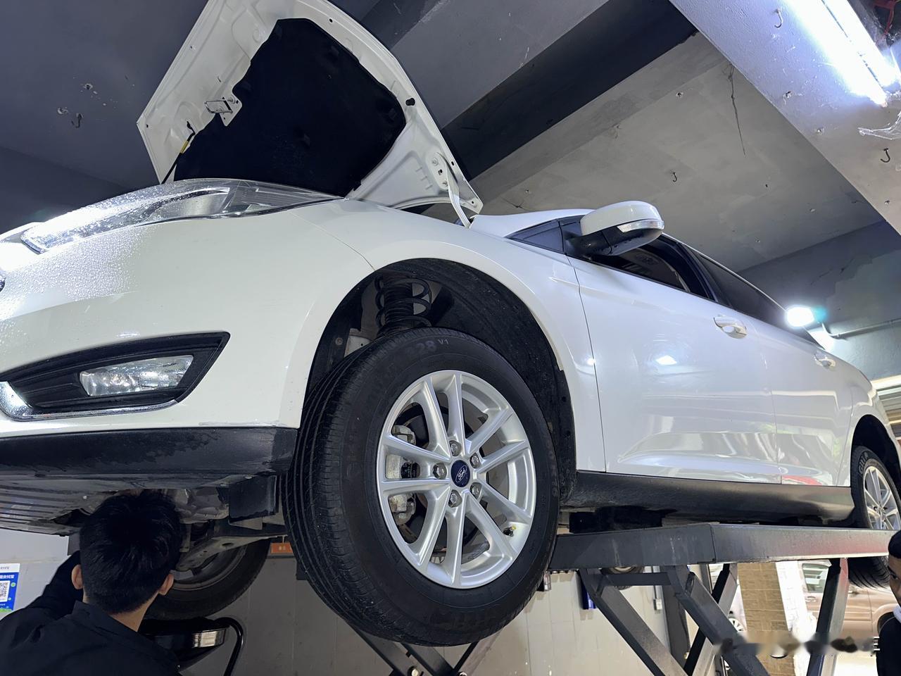 2017年的车子，现在底盘一丁点锈斑都找不到，这防腐是不是相当阔以？