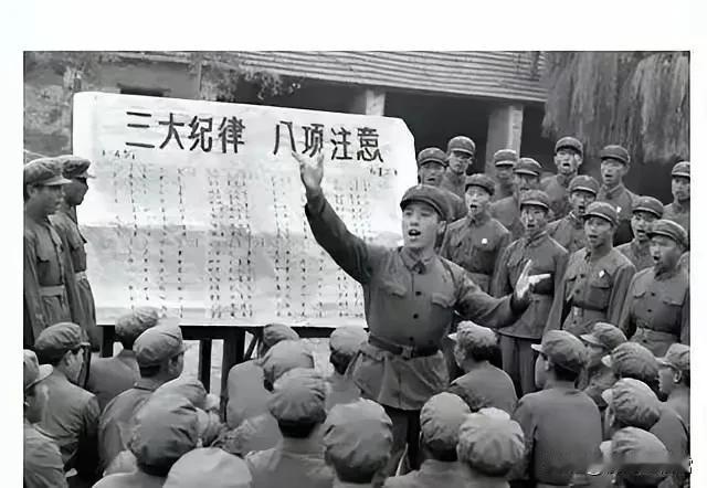 1937年冬天，八路军副总司令彭德怀盯着账本发愁——平型关大捷缴获的物资只够吃三