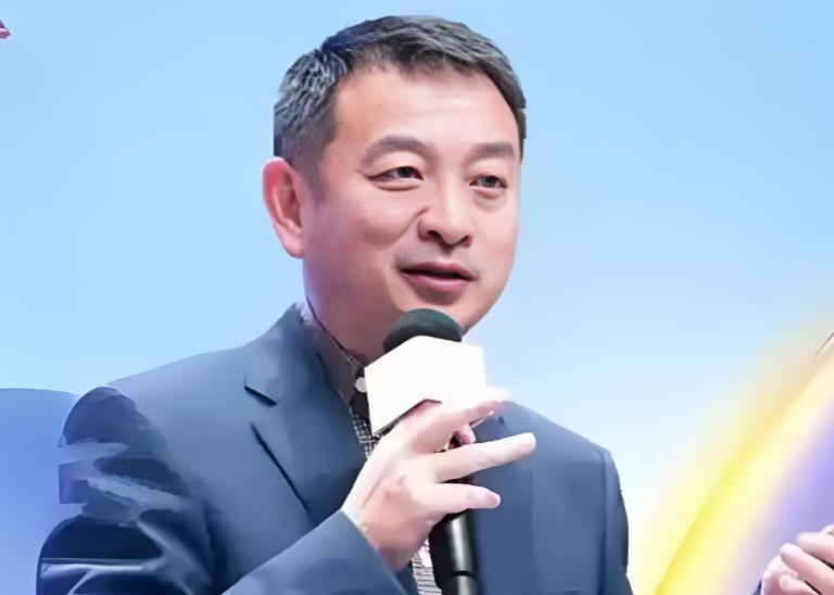 这才是真正的专家！为了鼓励大家多生娃，2023年，我国人口专家梁建章提出了一个