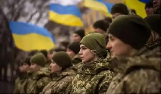 乌克兰为什么不选择投靠俄罗斯？那不是一样能保证安全吗？其实，乌克兰如果真的倒向俄