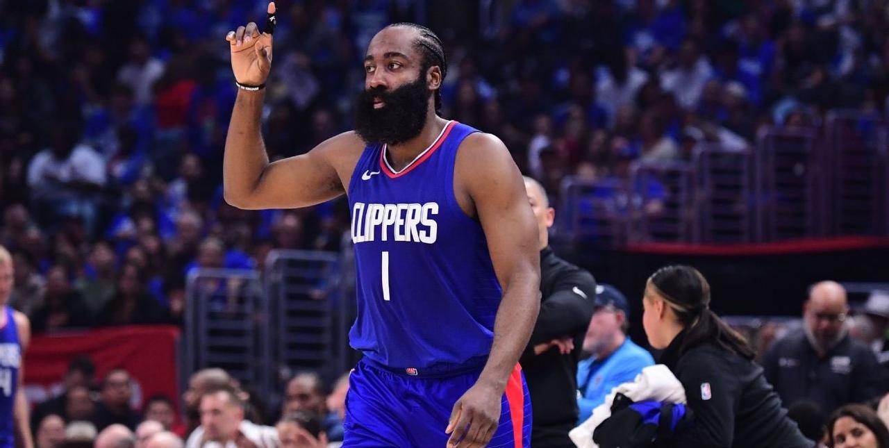 快船惨败独行侠！5胜15负西部倒数第二，板凳仅得5分彻底崩盘