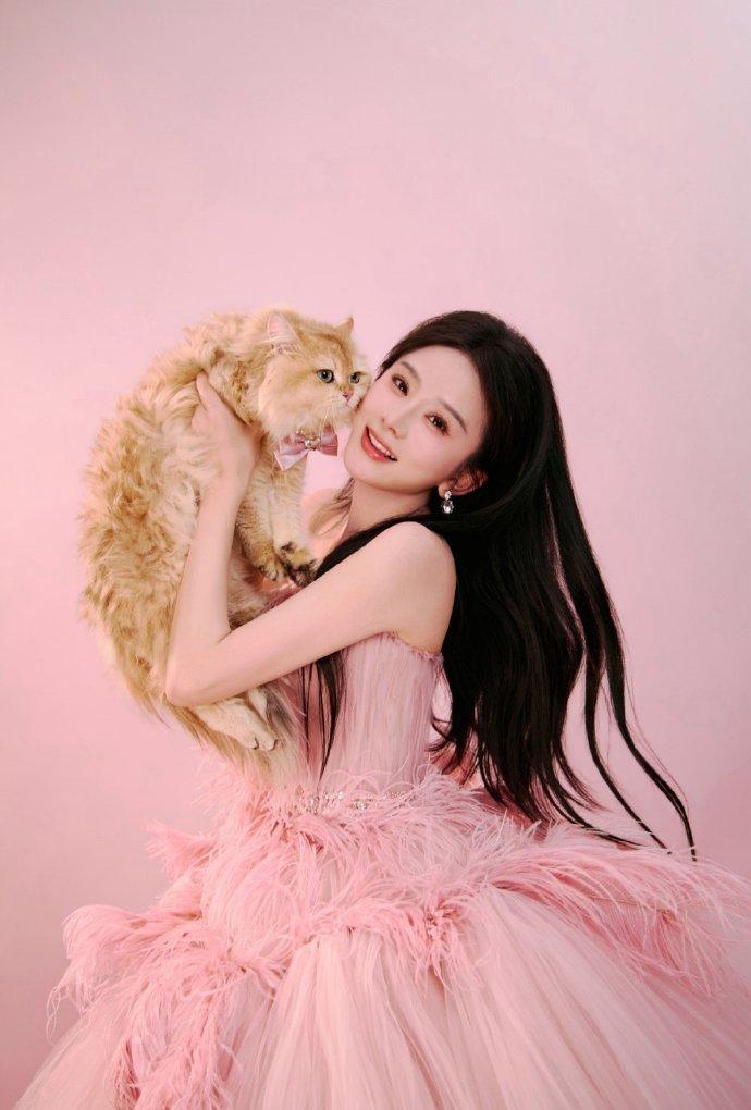 星光大赏短剧组出图马秋元岳雨婷余茵赵夕汐何健麒王格格申浩