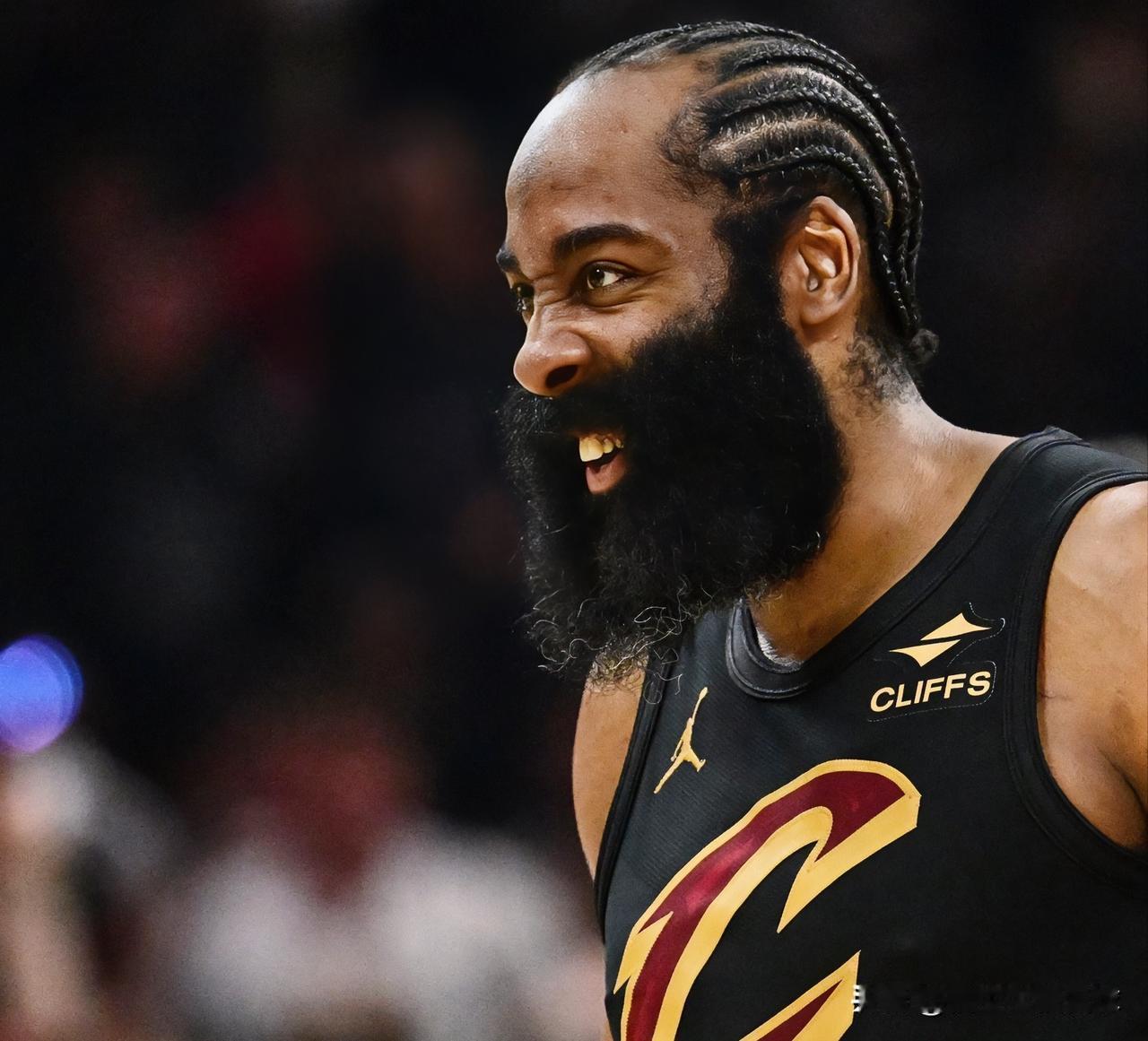 NBA历史上得分后卫单赛季轰下2800+得分球员仅三位，现役球员也就只有一位上榜