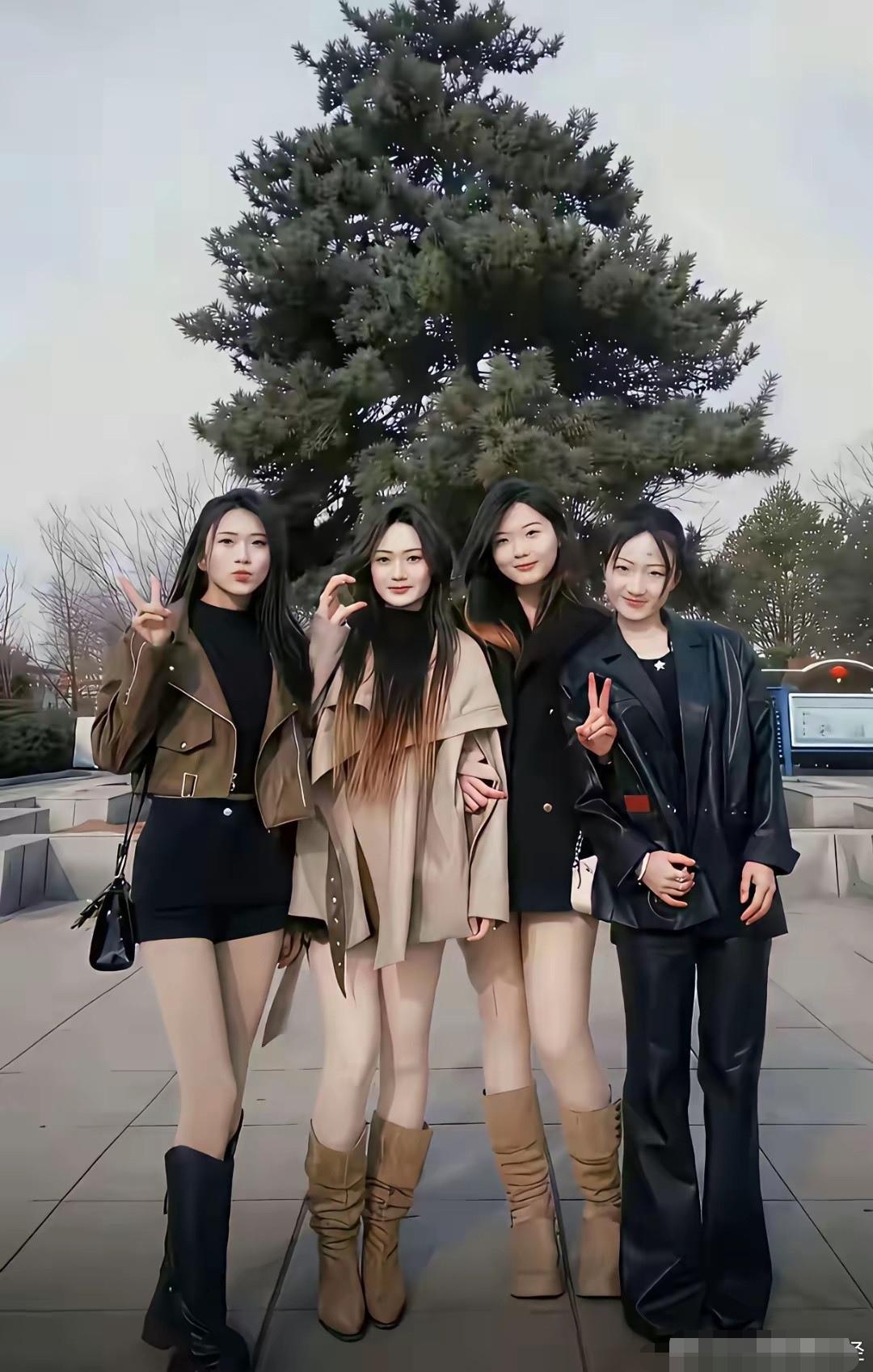 她们4人中，哪一个气质和形象最像《倚天屠龙记》中电视剧的周芷若呢？敢爱敢恨，