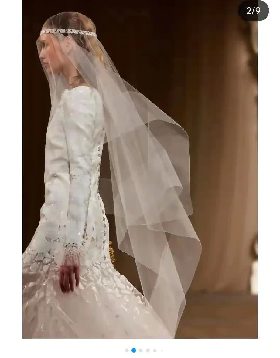 王一博的ins.上发了一件婚纱！我……选择看不见。他究竟是什么意思？