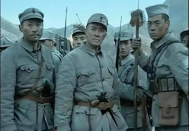 怎样在不动武的情况下解决非法坐滩在仁爱礁上的菲律宾登陆舰？网上曾有这么个主意：既