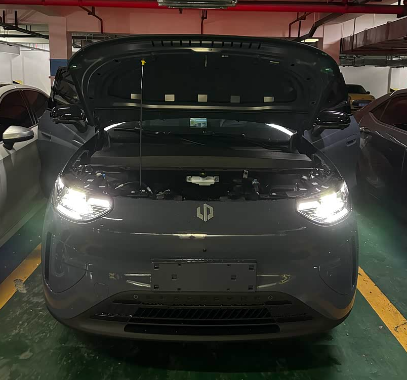 我的零跑提车日记A10激光雷达版车子费用：8.68万裸车价+保险6000+购置