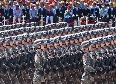 现在不光是美国，几乎所有国家都想搞明白一件事，就是中国的军事力量到底到了什么水平