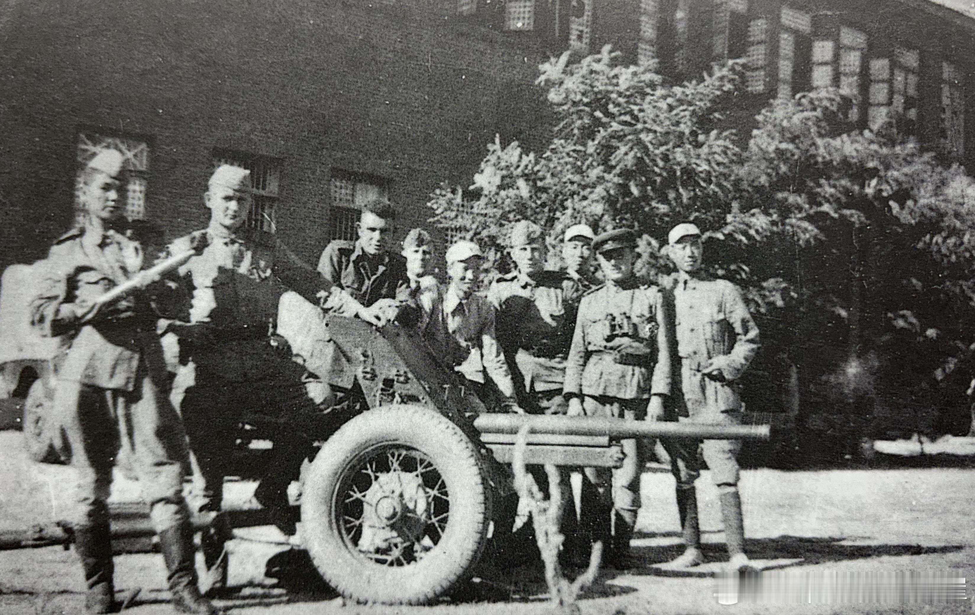 1945年8月八路军与苏军在山海关会师军事历史全触达​​​