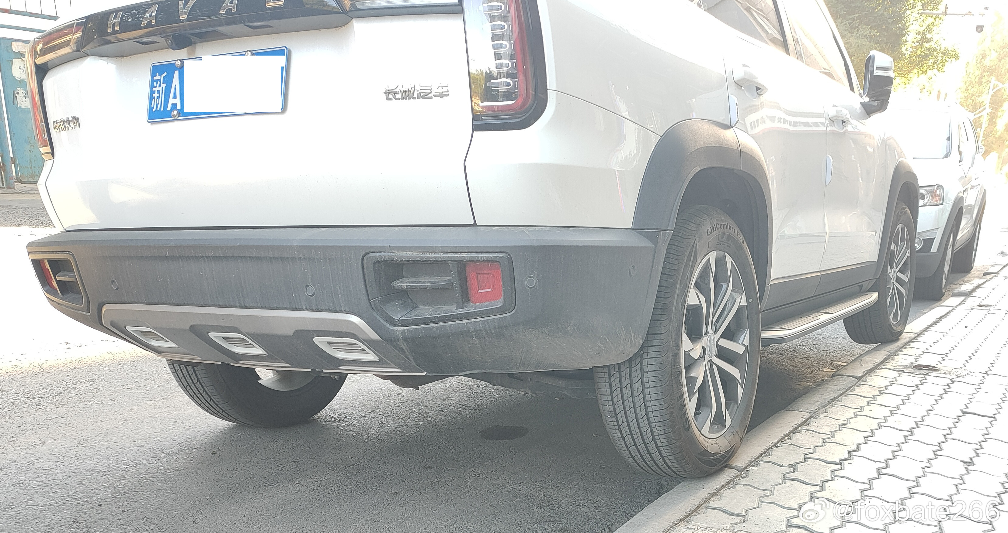 倒鸭子停车高手。。。