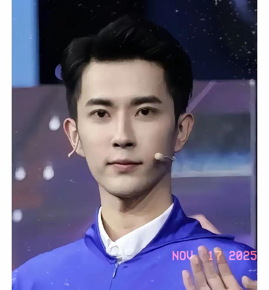 我有种预感萌萌会火很久原因很简单啊！不是靠花哨包装，也不是靠新奇人设，核心