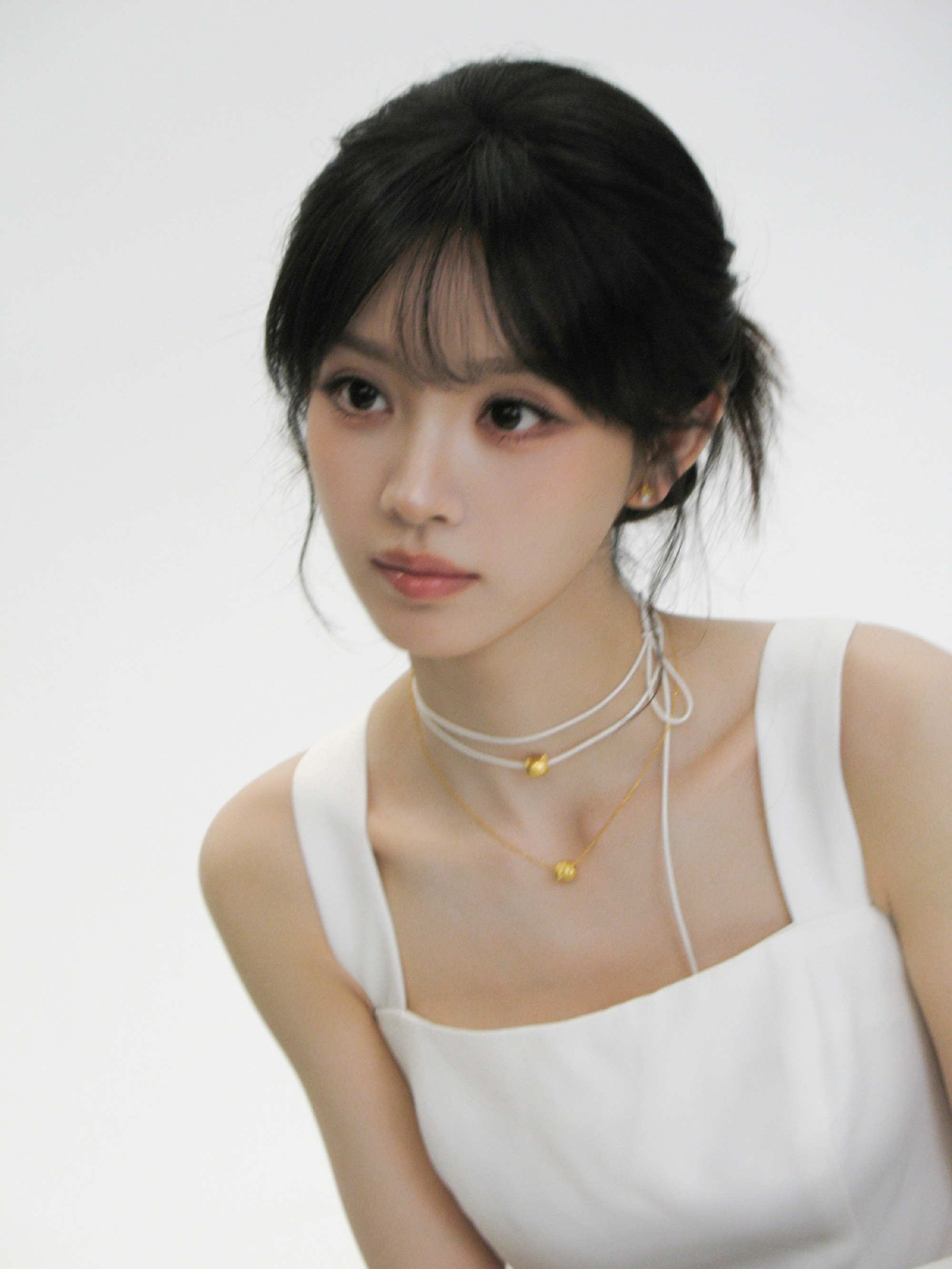 很多项目都会优先找田曦薇田曦薇白裙live好美高级贵气的感觉扑面而来……简单的