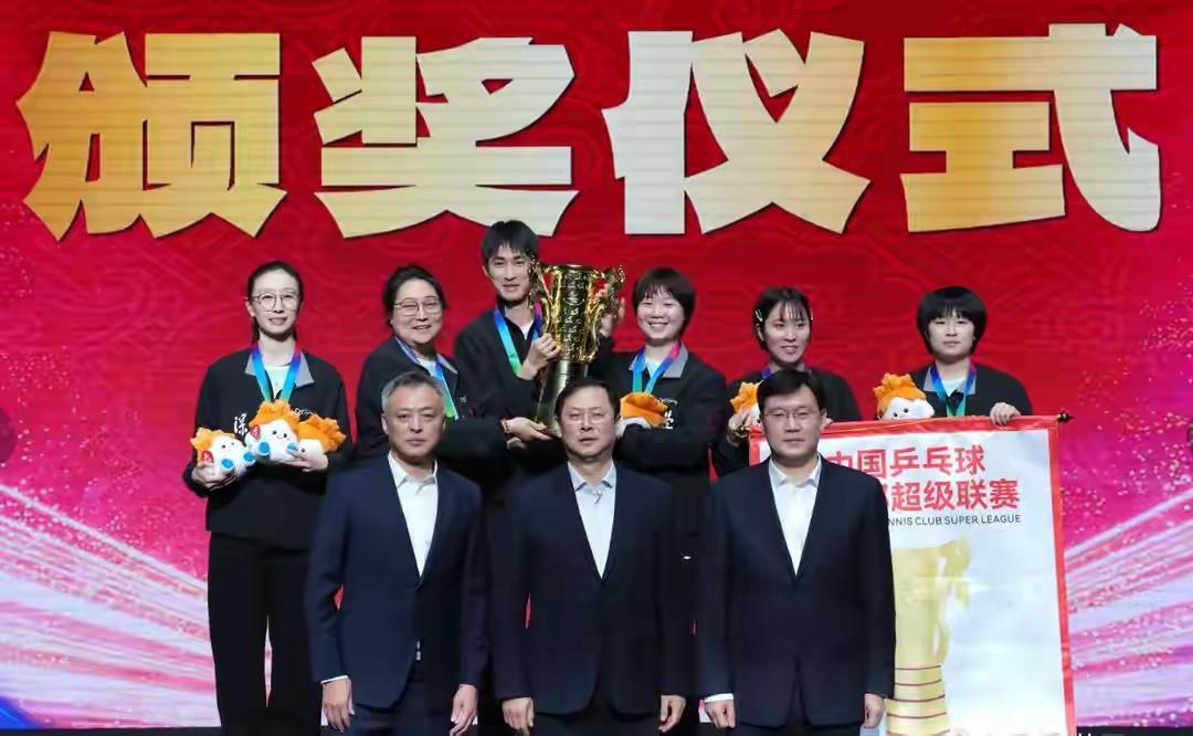 王曼昱退出乒超决赛，医疗团队检测到王曼昱腰肌和右肩疲劳值超过安全阈值，为避免伤势