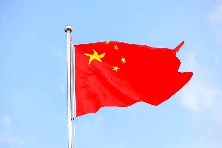 44.4吨分离钚。足够造出几百枚核弹头。这就是天天把“和平”挂在嘴边、逢人就