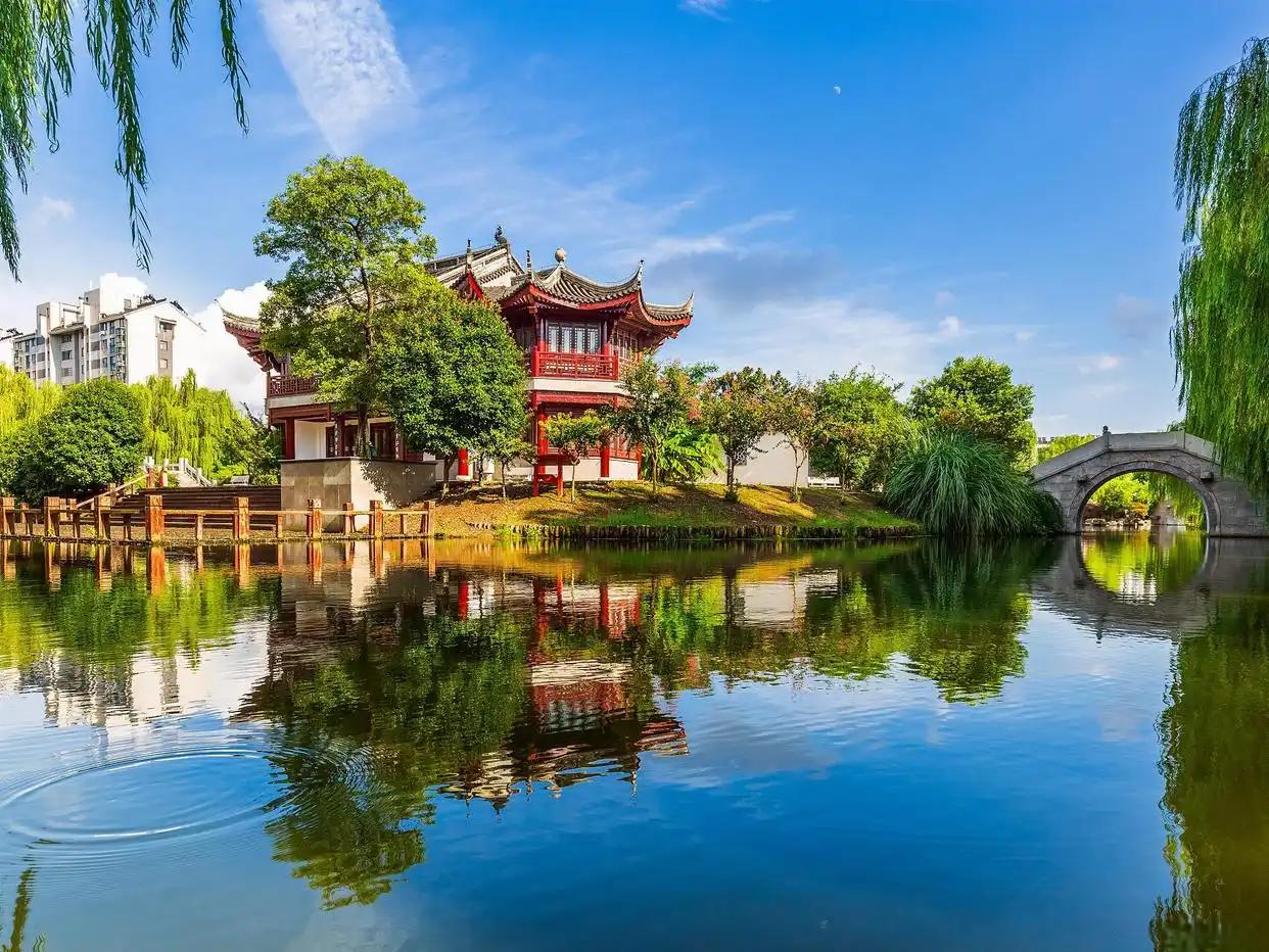 移居南通三个月，我被这座城的“热情”暖到了！在镇江住了几十年，这次为了帮女