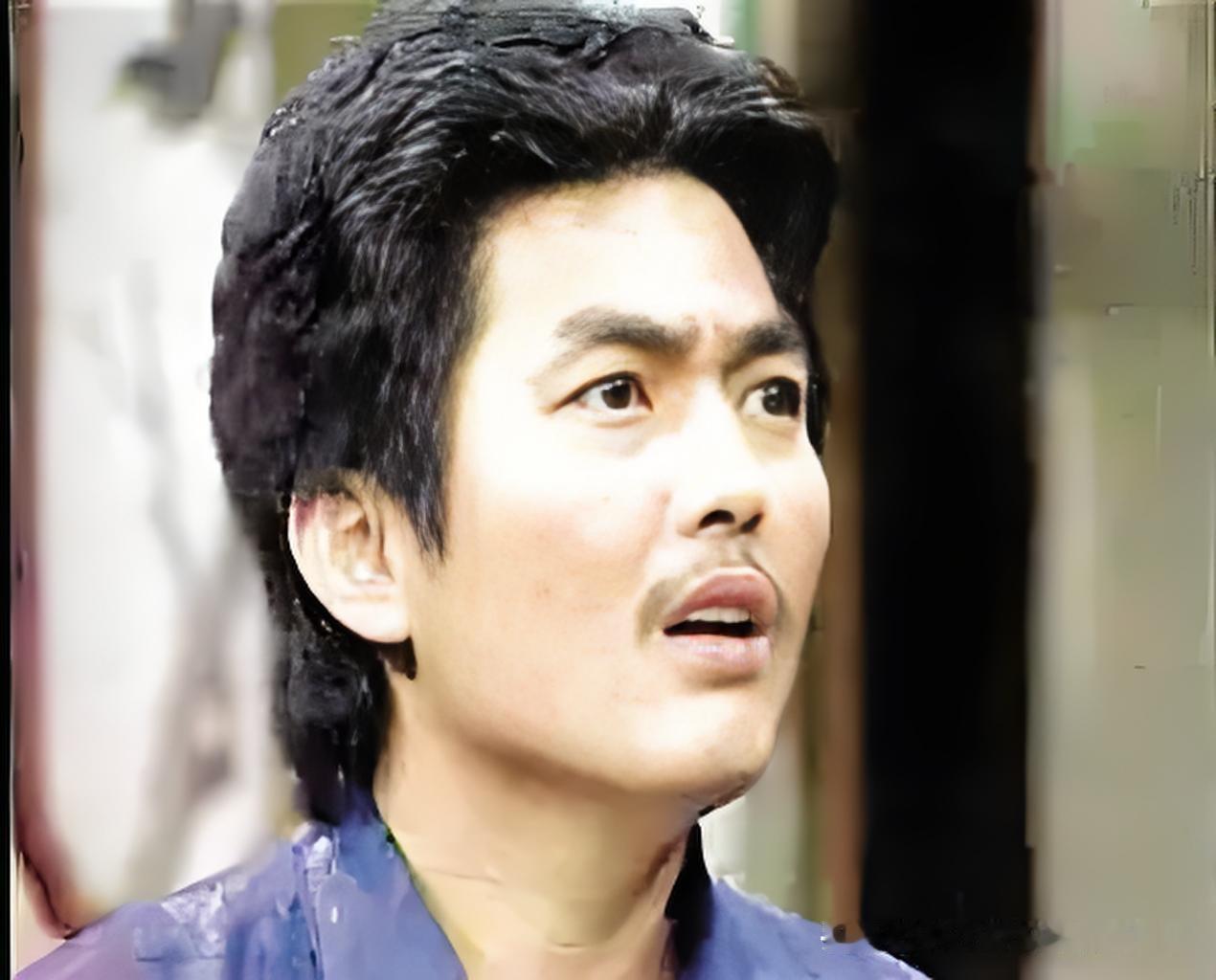《霍元甲》“陆大安”最风光时买楼是一栋一栋地买！同样是演员的李修贤看着就很羡慕。