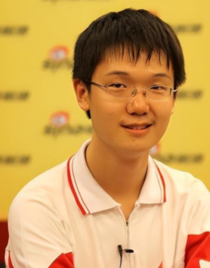 “我不上清北，我就要去美国！”北京高二男生亲手推掉北大保送名额，转头一口气申请了