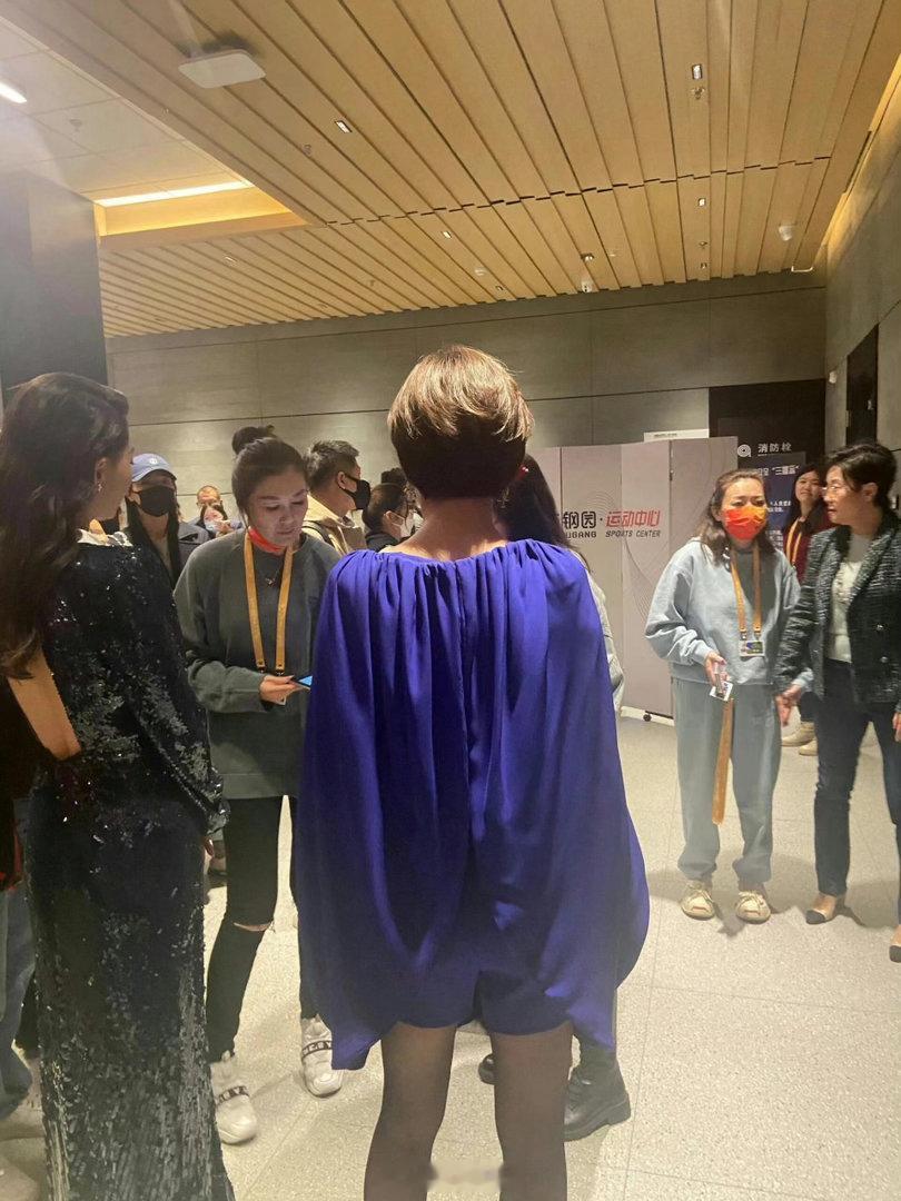 孙俪这套衣服好魔性